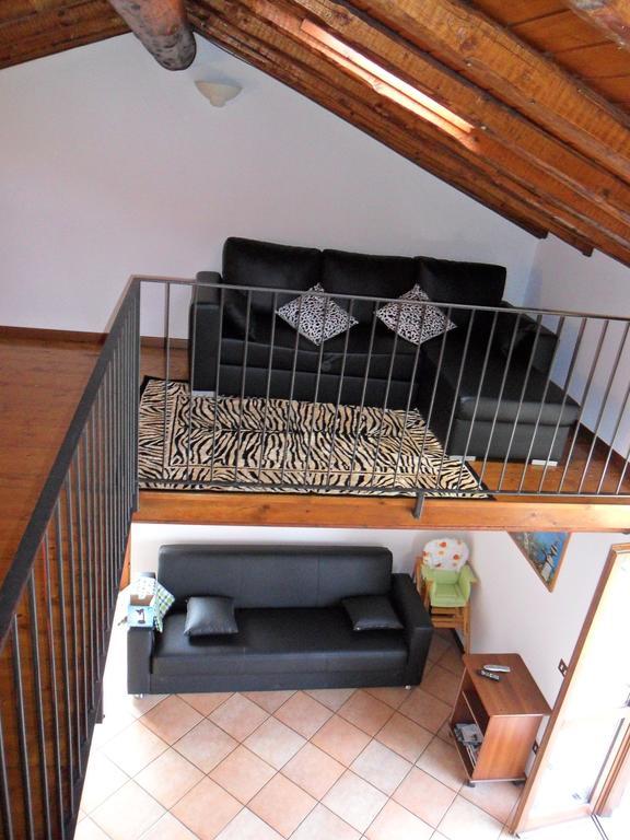 Exclusive Villa Crotto Lake View Варенна Номер фото
